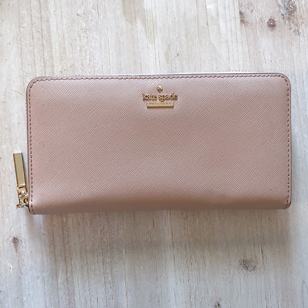 Kate Spade Zip Wallet